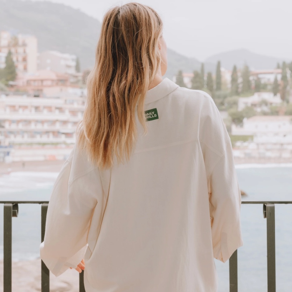 DAILY DRILLS LINEN BUTTON DOWN